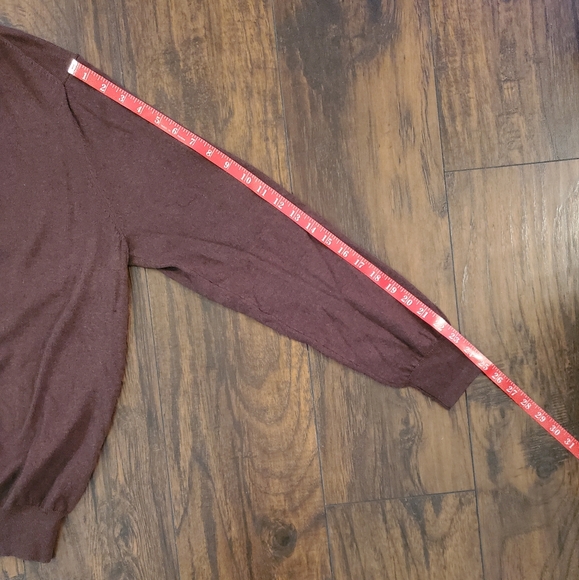 Josephe A. Banks NWT Cashmere V-Neck Sweater Size L - Picture 6 of 11